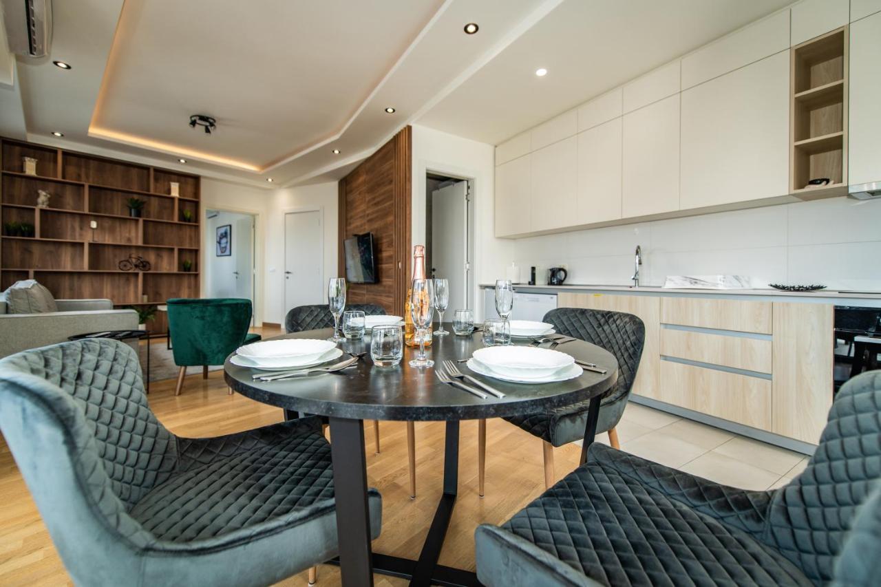 Luxury In Waterfront With Views Apartment Belgrade