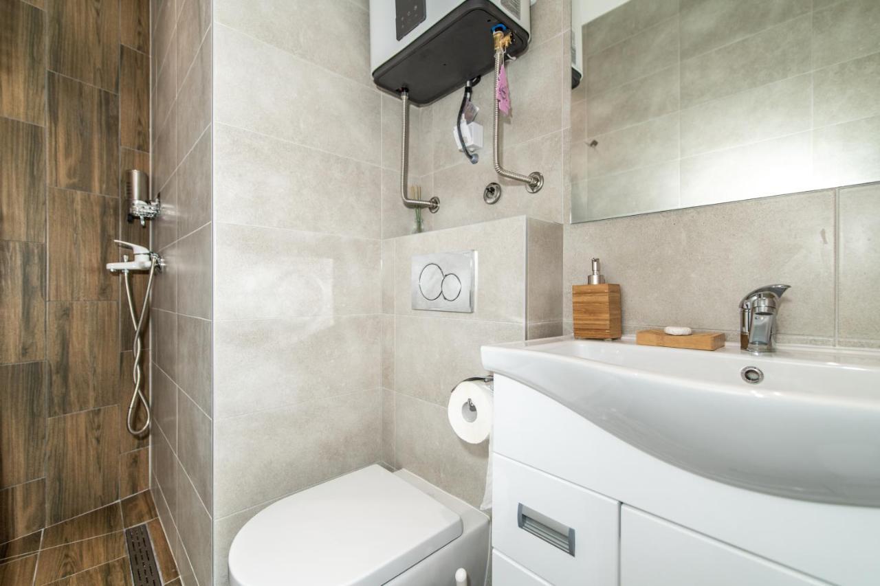 Luxury In Waterfront With Views Belgrade